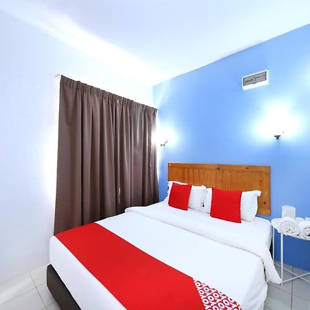 Super Oyo 502 Midah Inn Puchong Exterior foto