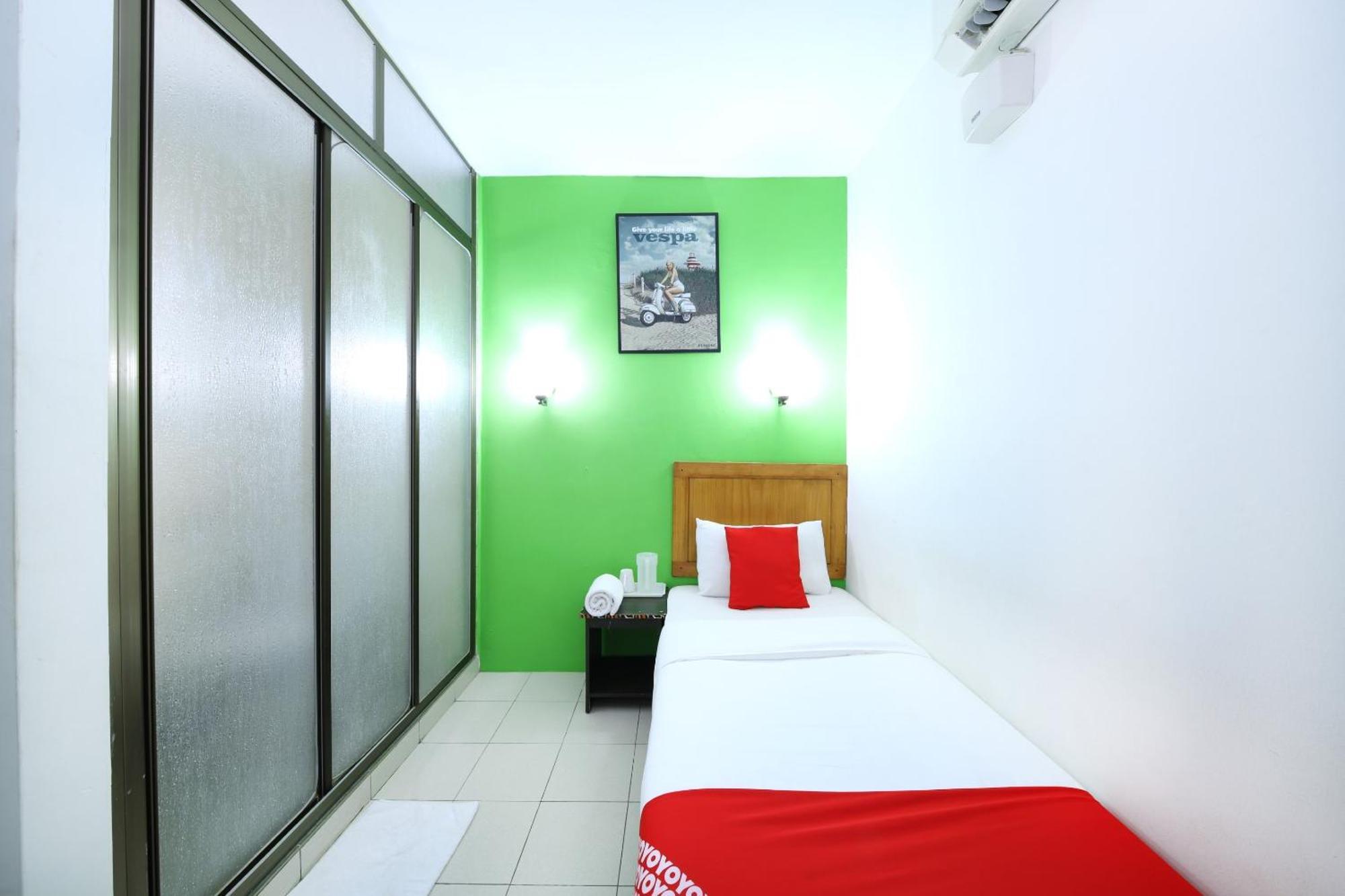 Super Oyo 502 Midah Inn Puchong Exterior foto