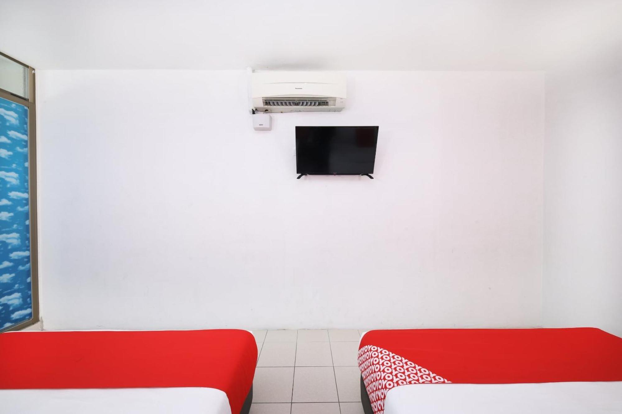 Super Oyo 502 Midah Inn Puchong Exterior foto