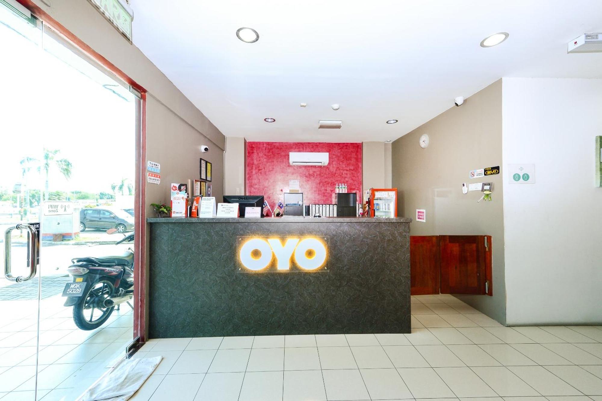 Super Oyo 502 Midah Inn Puchong Exterior foto